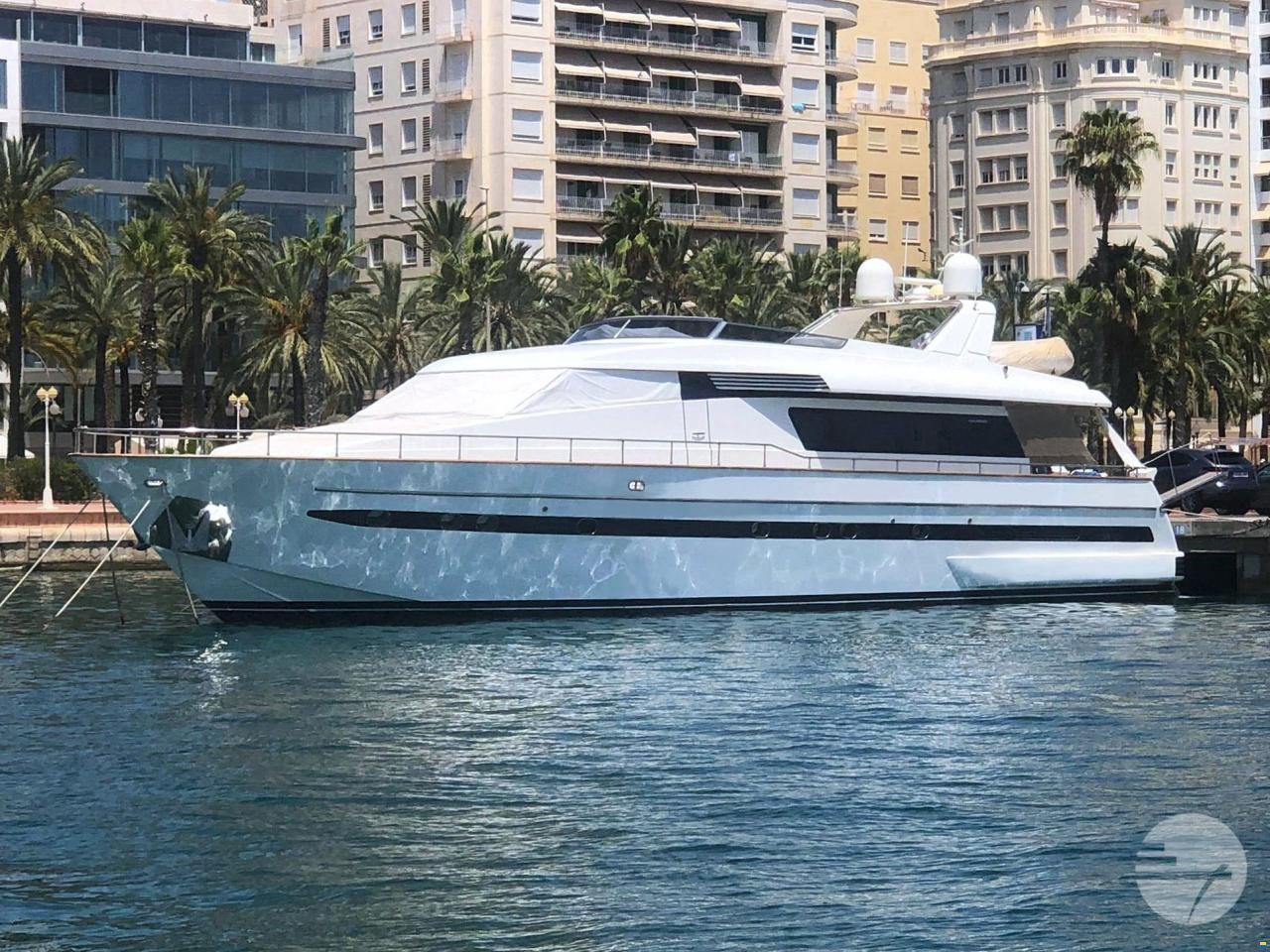 Sanlorenzo SL82