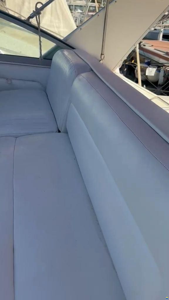 Sea Ray 330