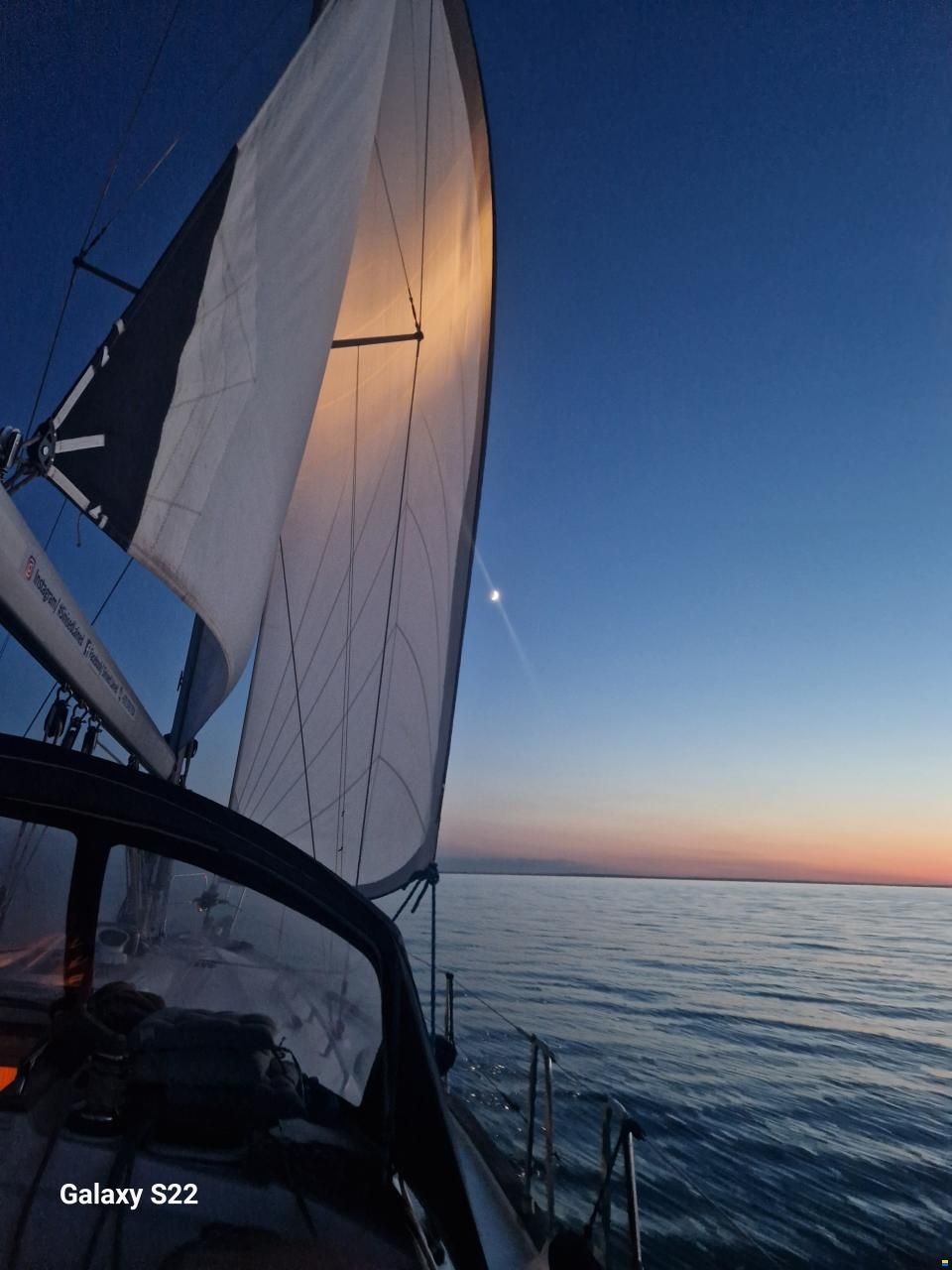 Bavaria 44