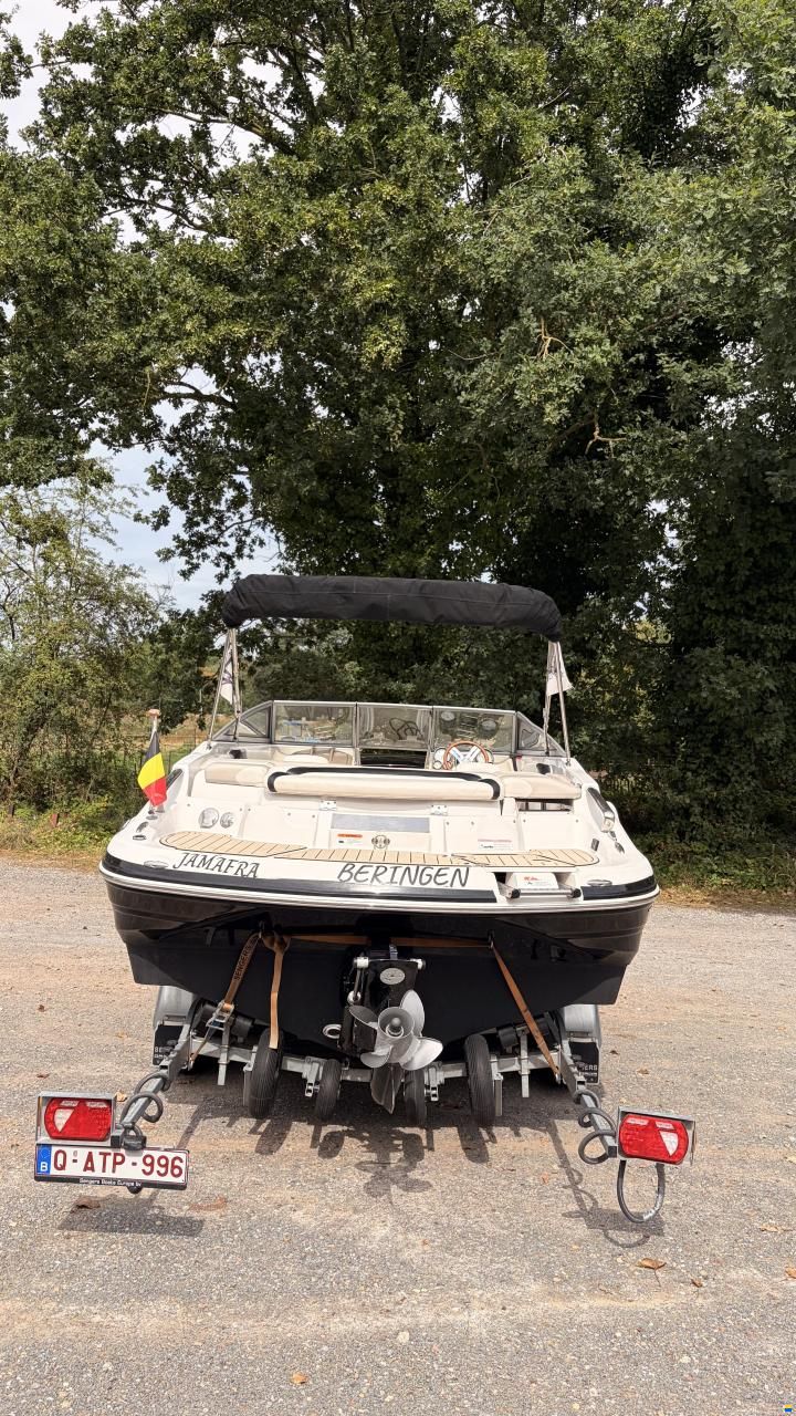 Glastron 215GLS