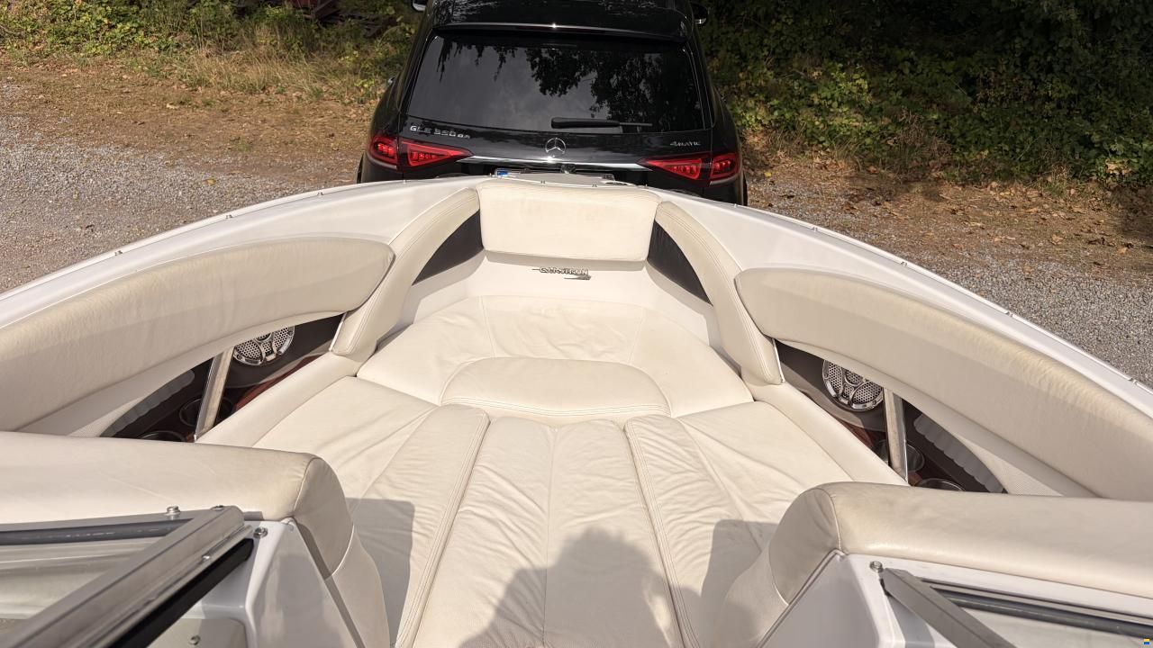 Glastron 215GLS