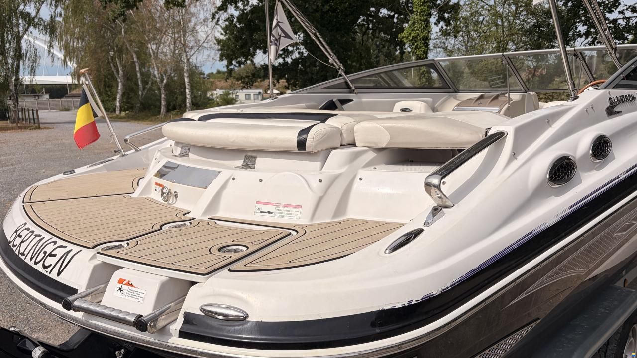 Glastron 215GLS