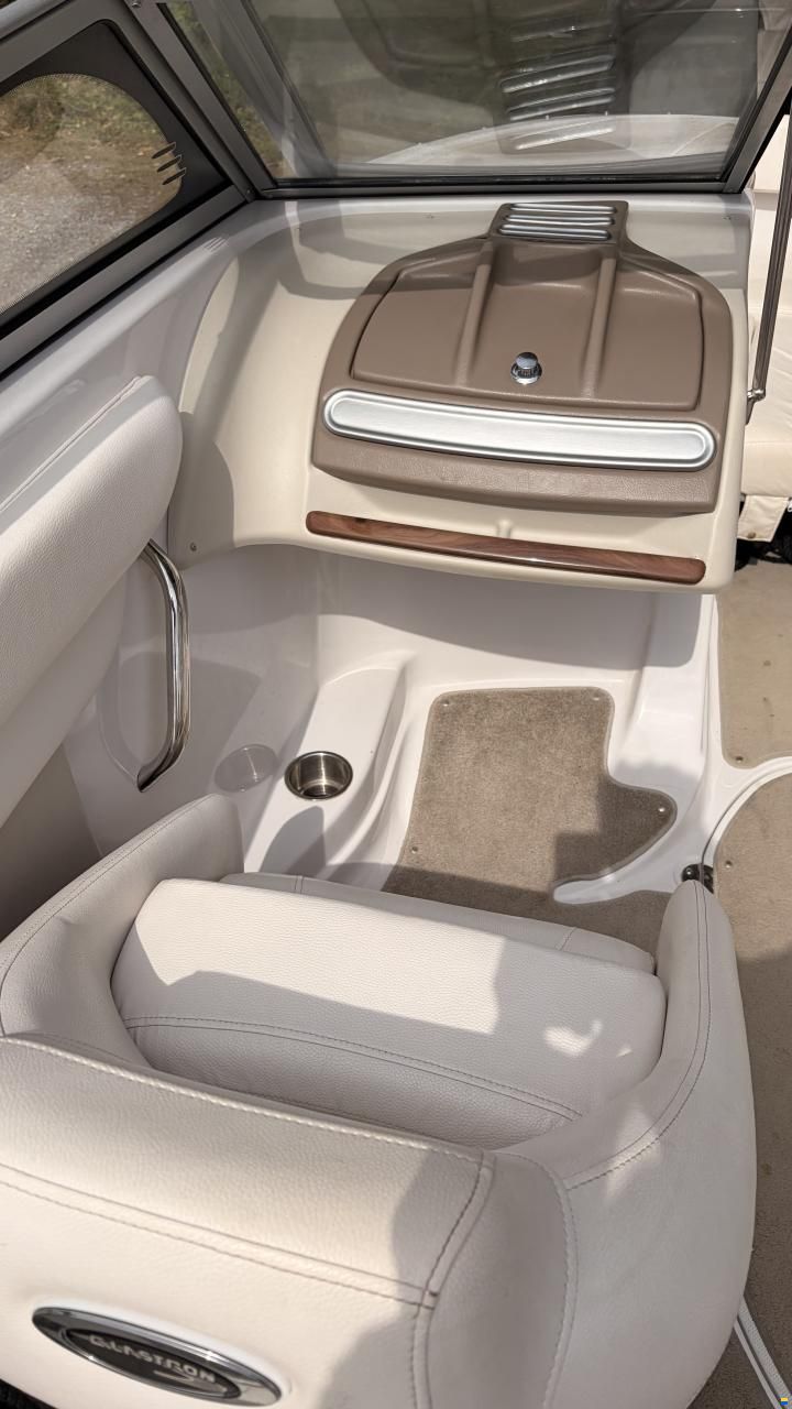 Glastron 215GLS