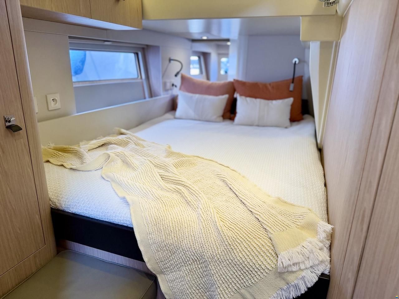 Beneteau OCEANIS YACHT 62