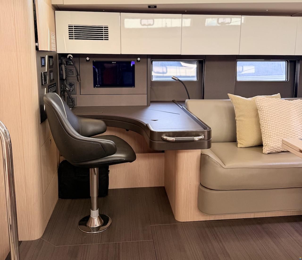 Beneteau OCEANIS YACHT 62