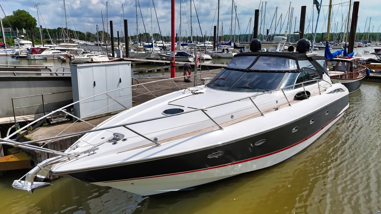 Sunseeker Camargue 50