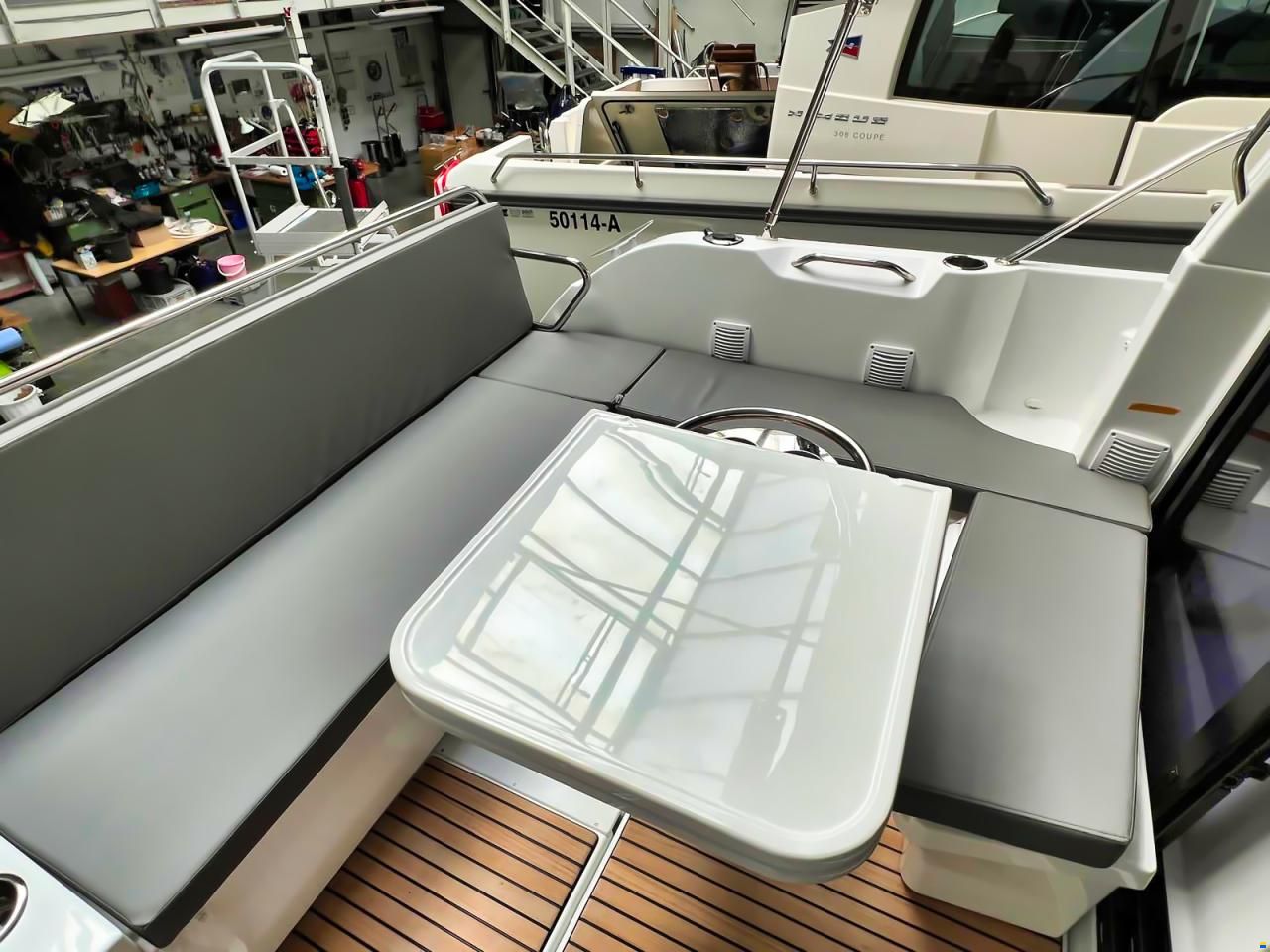 Beneteau Antares 9 OB