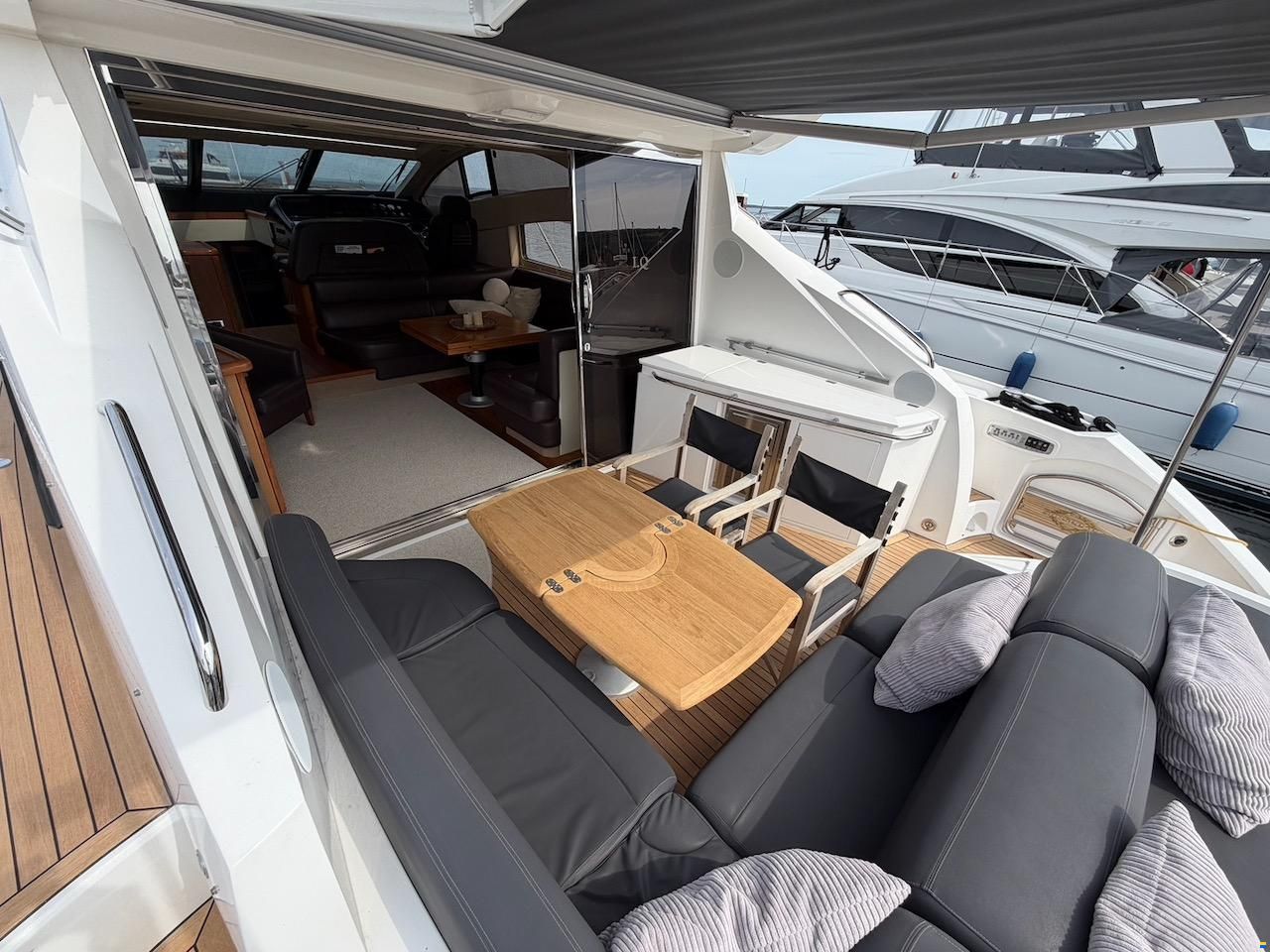 Sunseeker Predator 62
