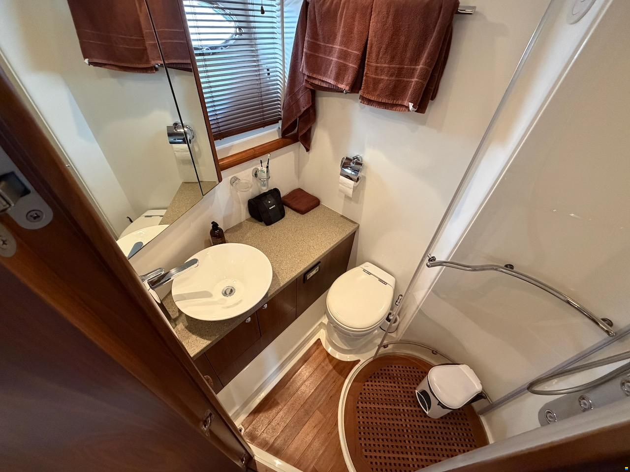 Sunseeker Predator 62