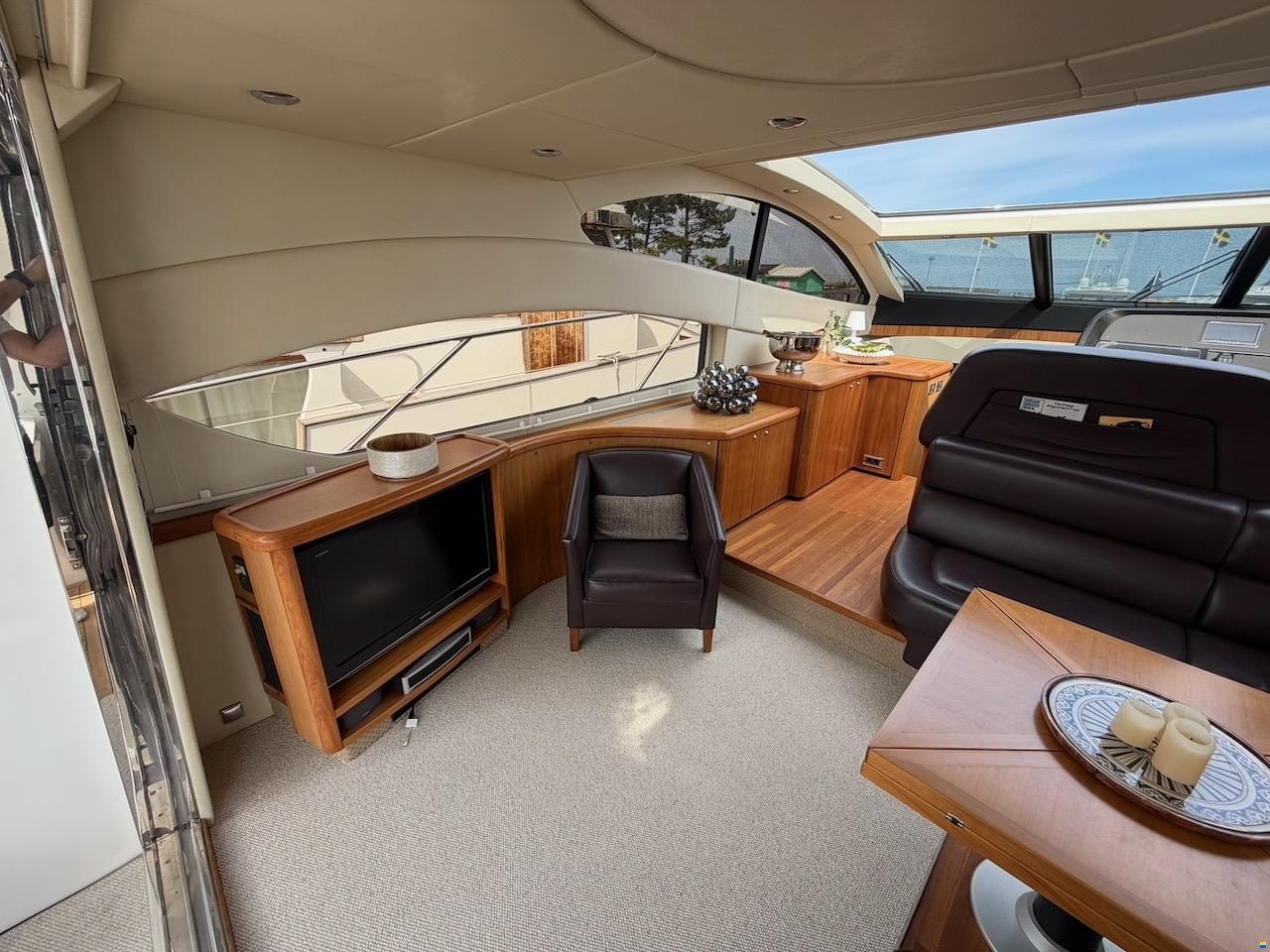Sunseeker Predator 62
