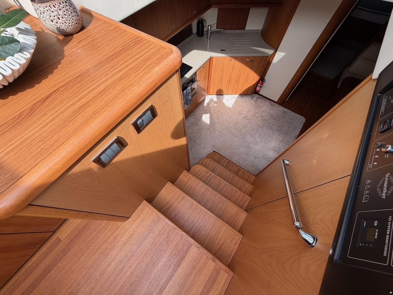 Sunseeker Predator 62