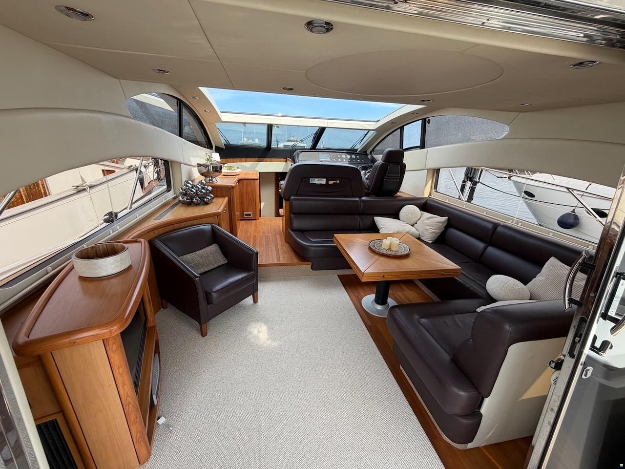 Sunseeker Predator 62