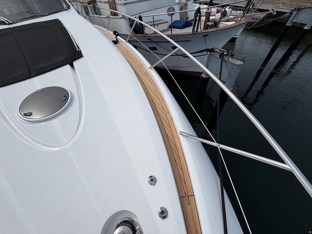 Sunseeker Predator 62