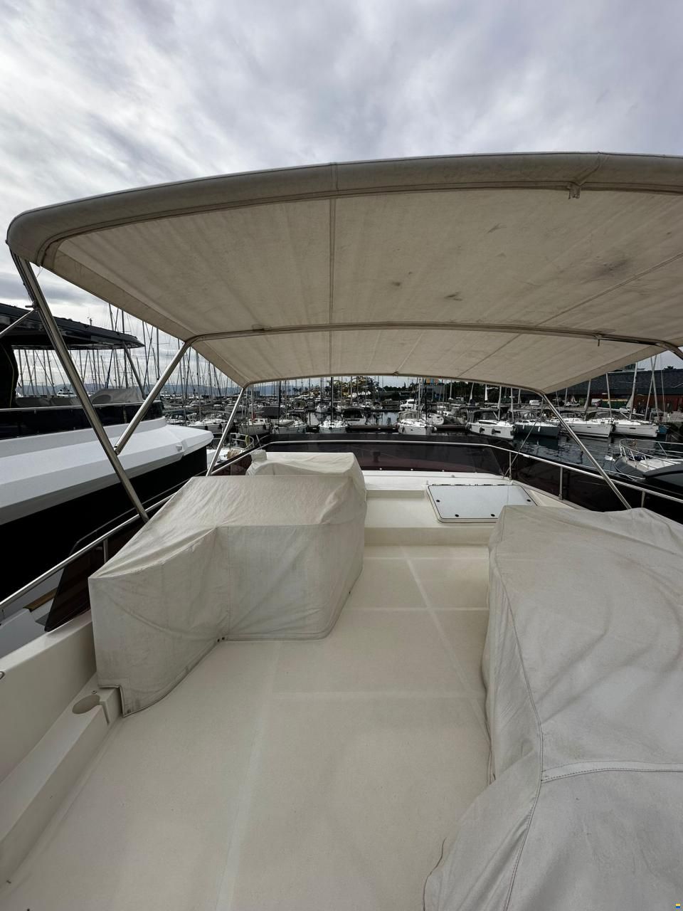 Ferretti 680
