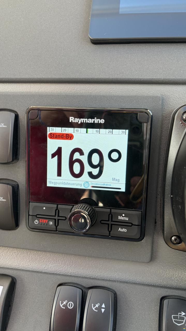 Nimbus 305 Coupe