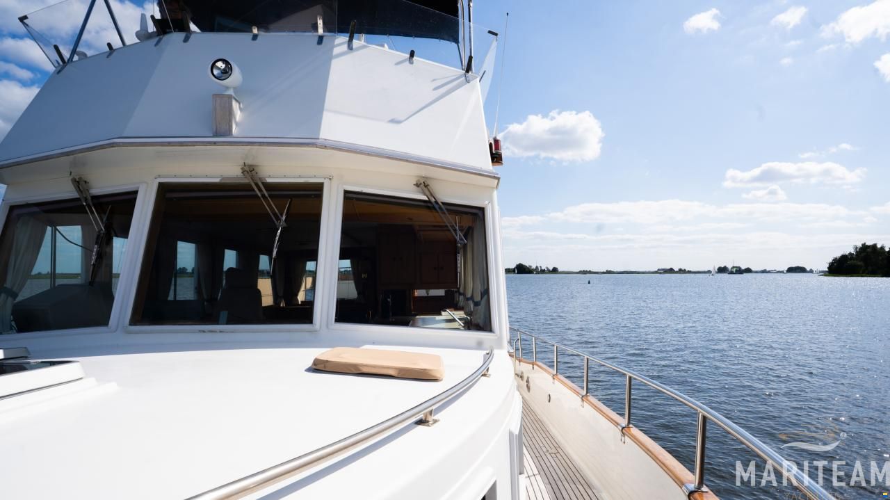 Grand Banks 49 motoryacht
