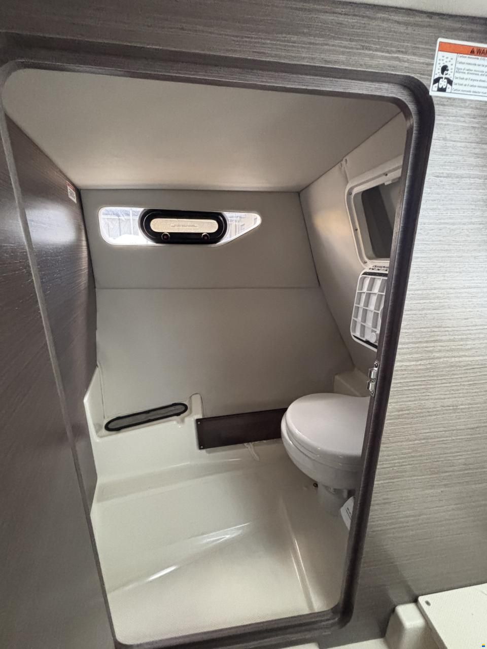 Bayliner VR 6 COE