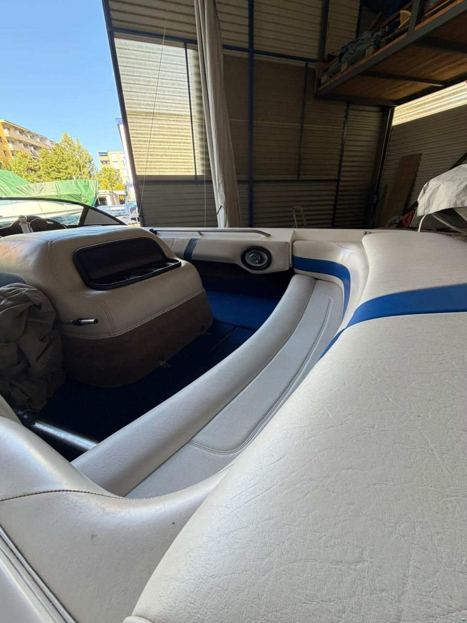 MasterCraft 19 Skier