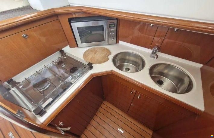 Jeanneau Prestige 36 fly