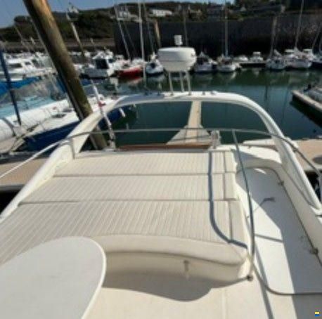 Jeanneau Prestige 36 fly
