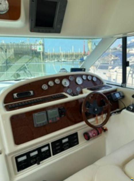 Jeanneau Prestige 36 fly