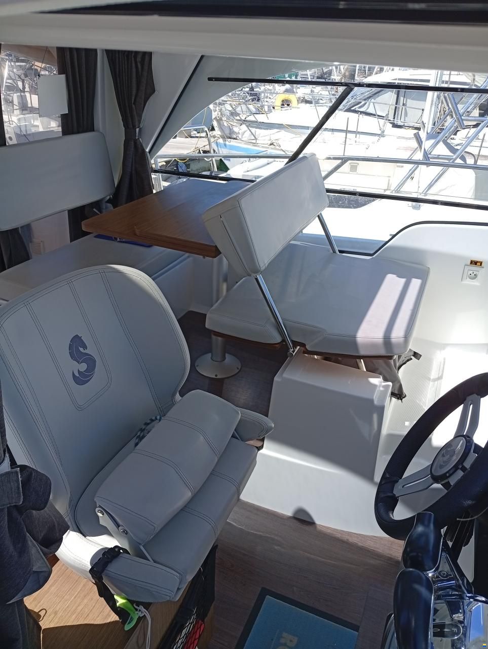 Beneteau Antares 9 OB