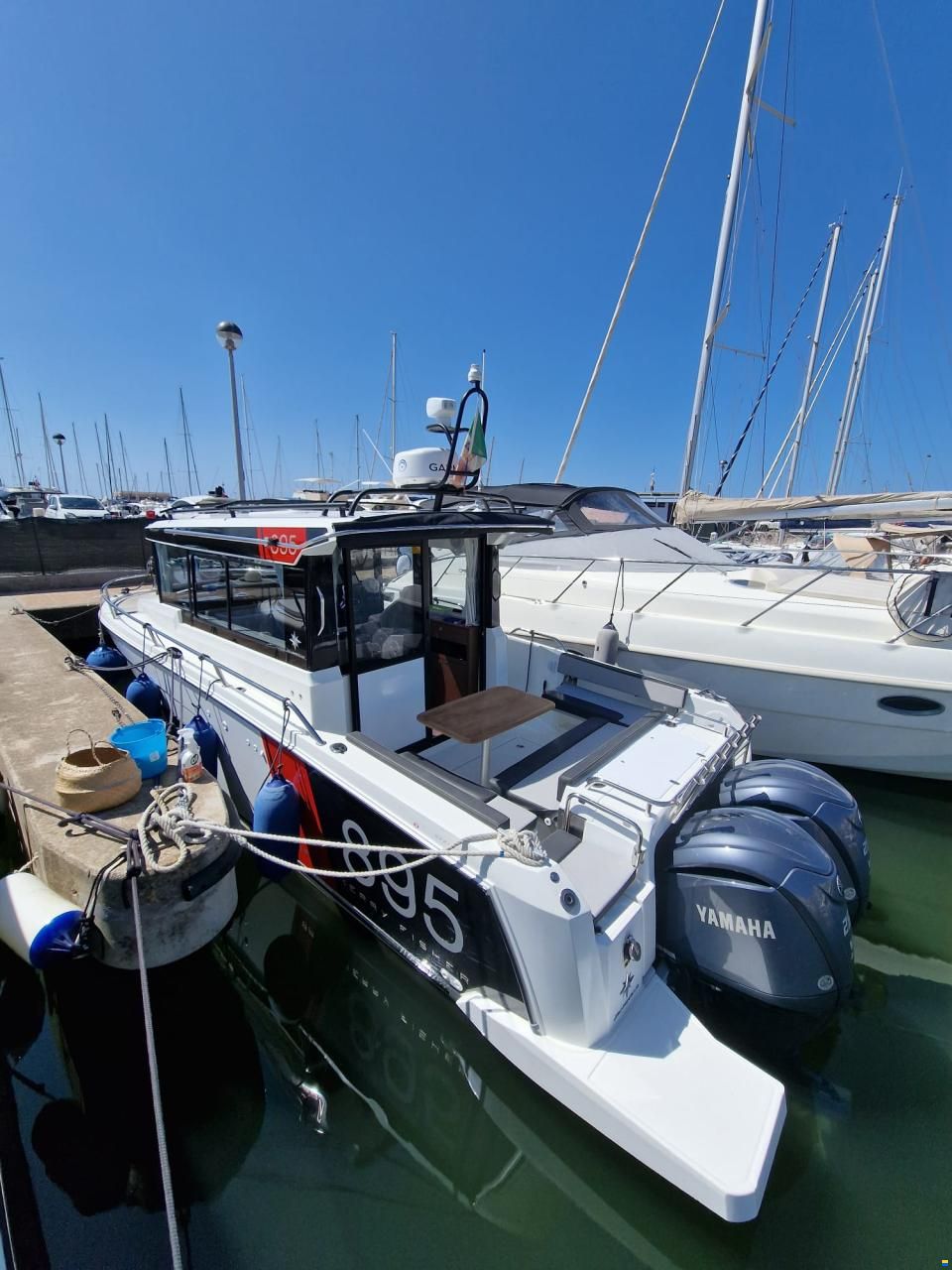 Jeanneau Merry Fisher 895 Sport