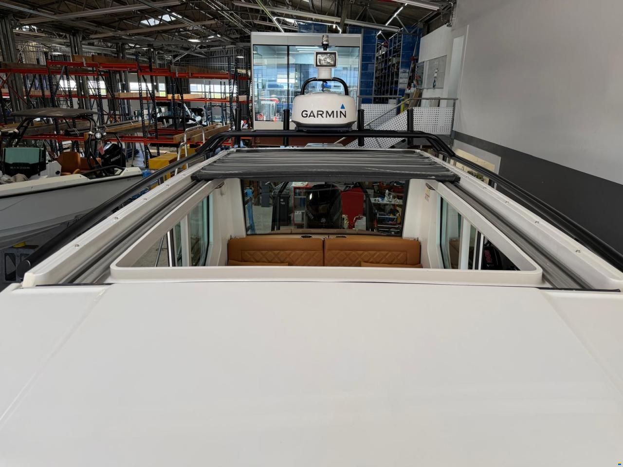 Axopar 28 Cabin