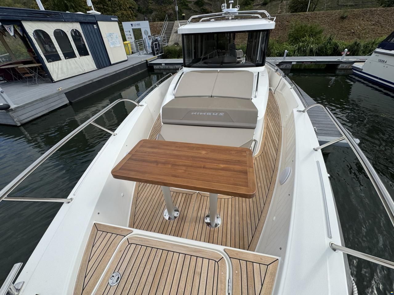 Nimbus C11