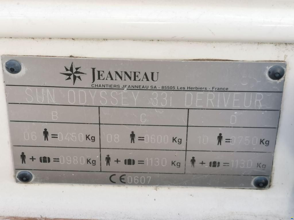 Jeanneau sun odissey 33i