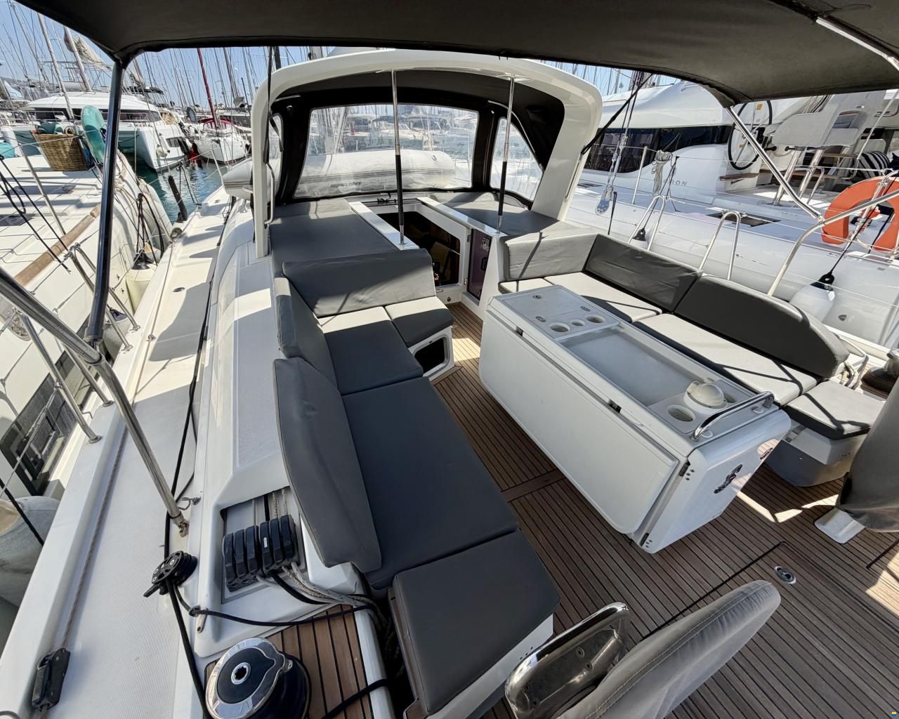 Beneteau Oceanis 51.1