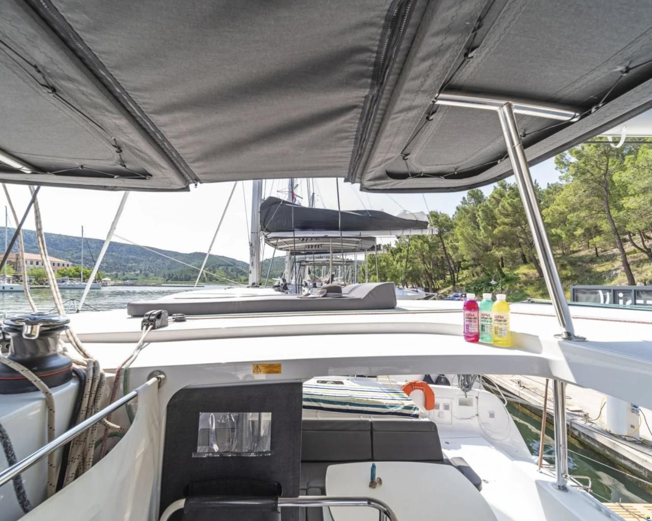 Lagoon 42