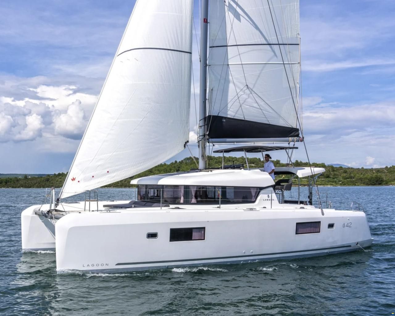 Lagoon 42