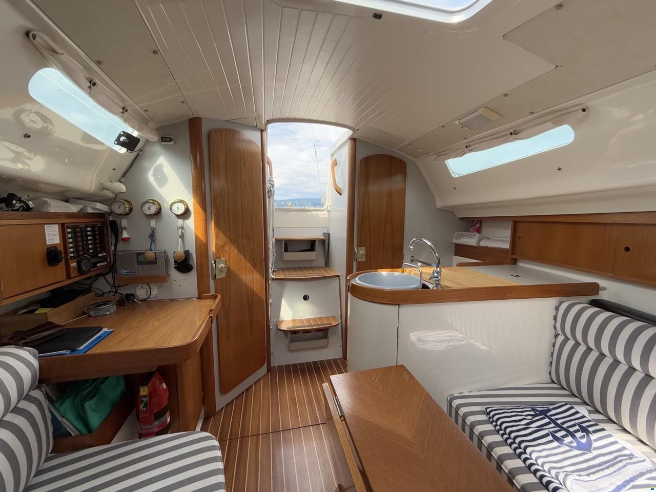 Jeanneau Sun Way 29