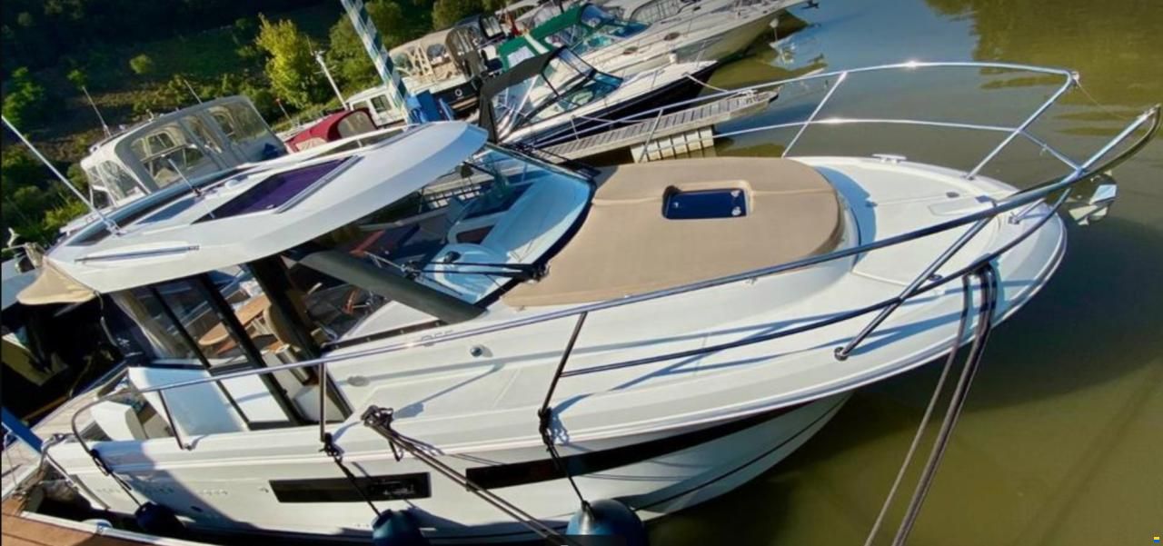 Jeanneau Merry Fisher 855