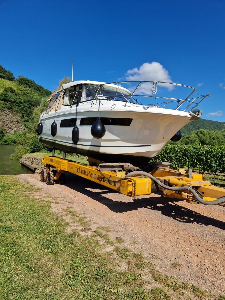 Jeanneau Merry Fisher 855