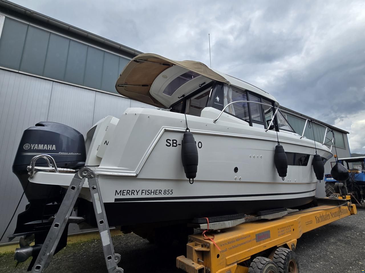 Jeanneau Merry Fisher 855