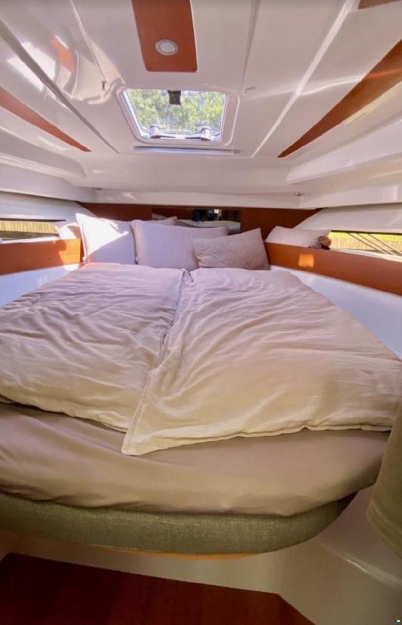 Jeanneau Merry Fisher 855