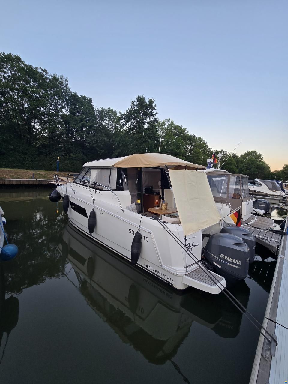 Jeanneau Merry Fisher 855