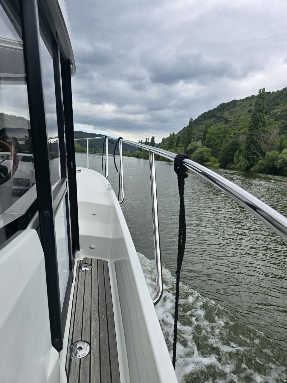 Jeanneau Merry Fisher 855