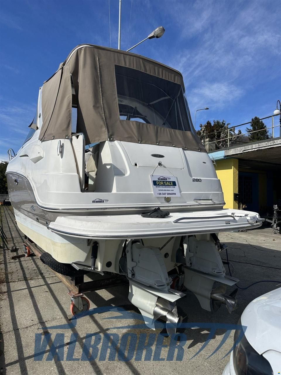 Chaparral Signature 280