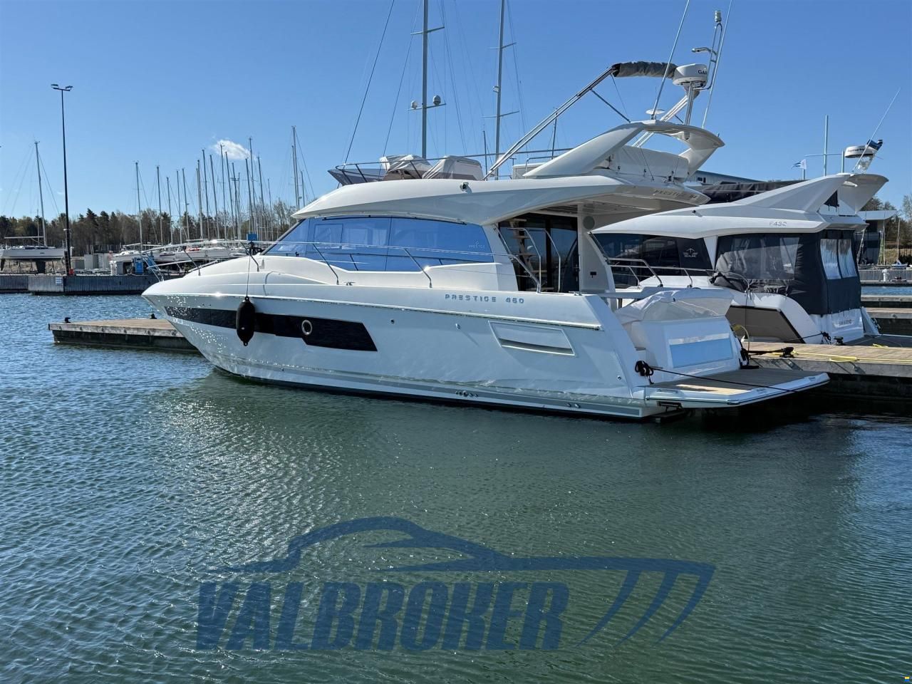 Prestige 460 Fly