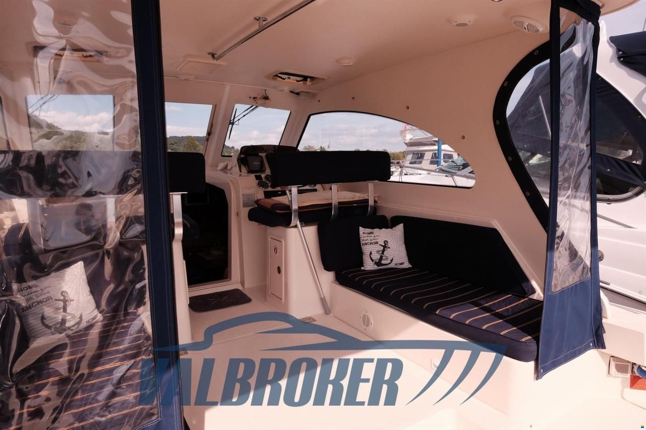 Mainship Pilot 34