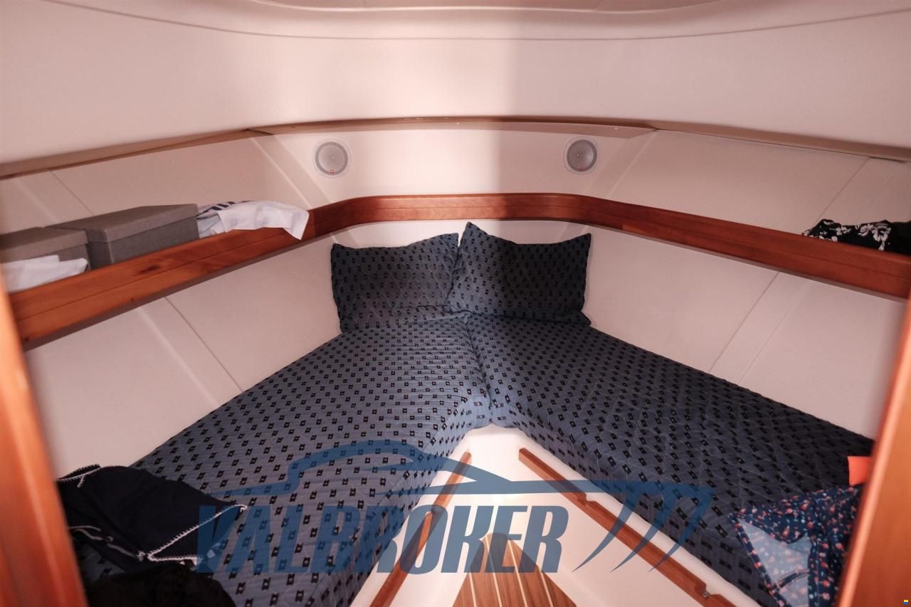 Mainship Pilot 34