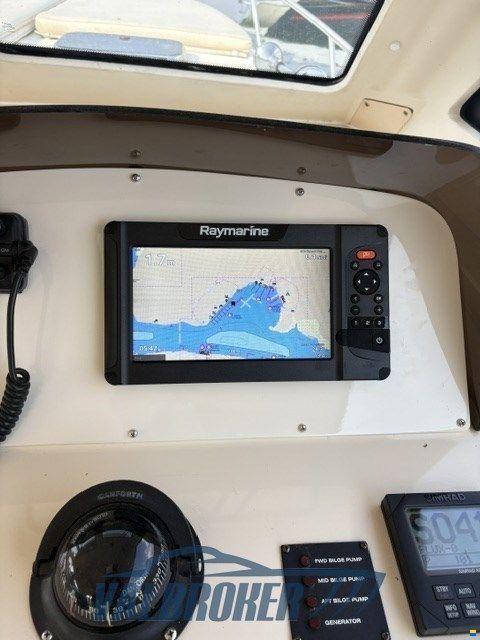 Mainship Pilot 34