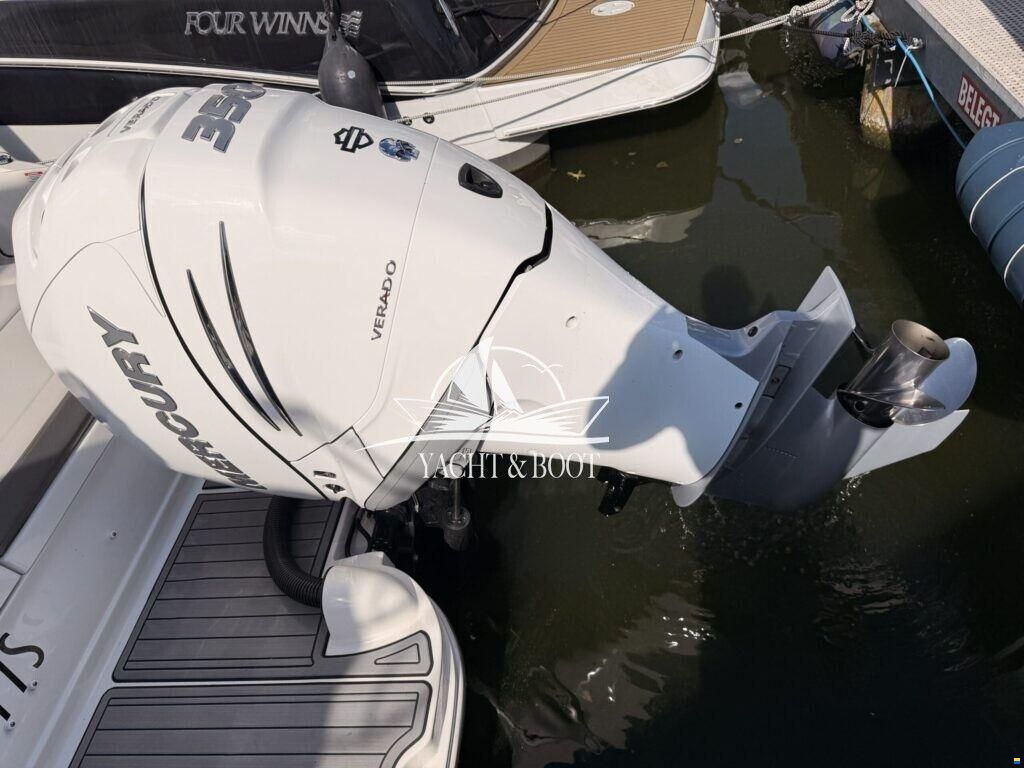 Sea Ray 270 SDX