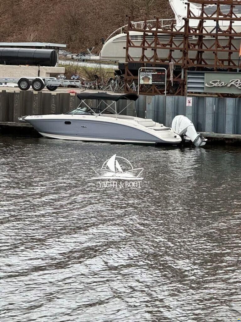 Sea Ray 270 SDX