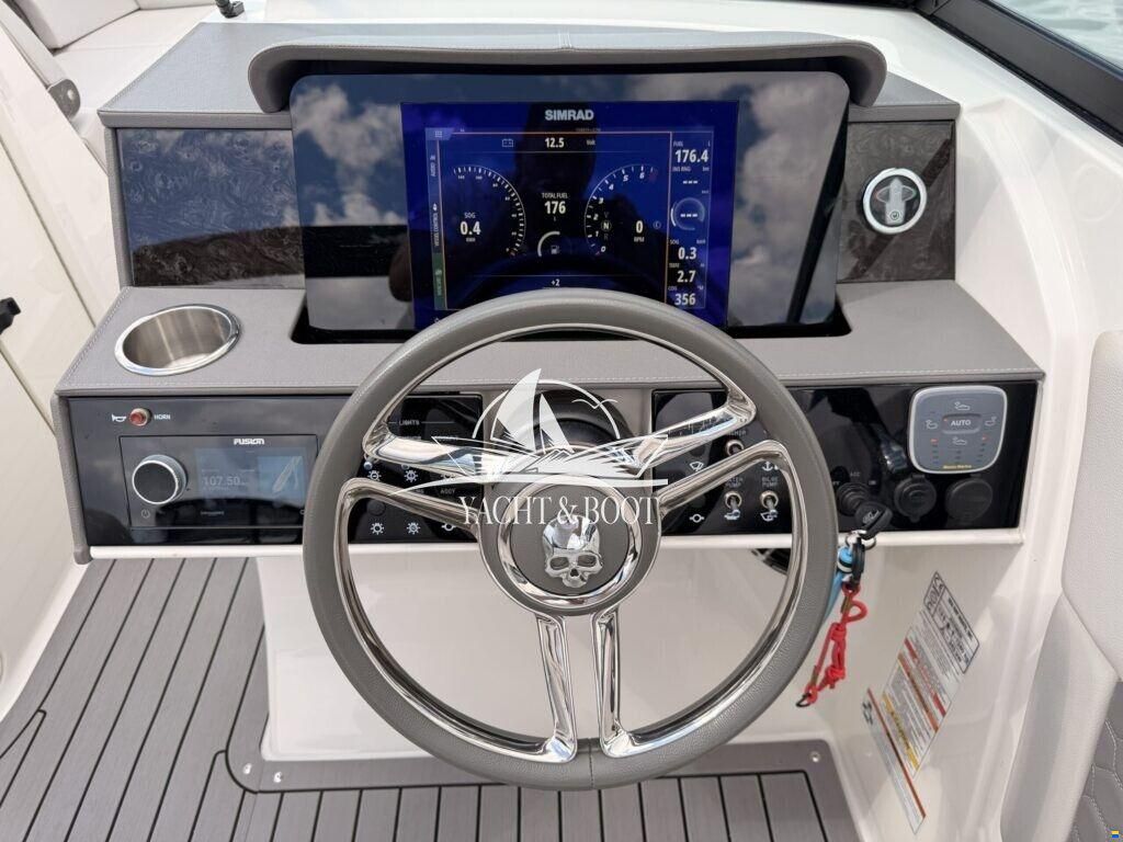 Sea Ray 270 SDX
