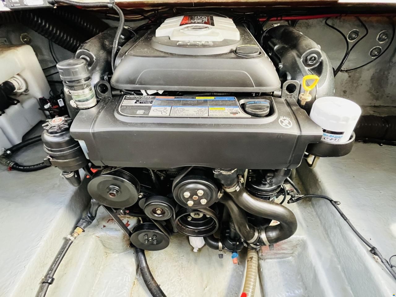 Sea Ray 260 Sundancer