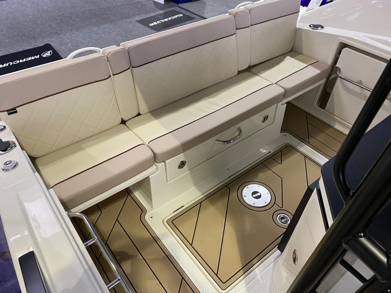 Quicksilver ACTIV 805 OPEN